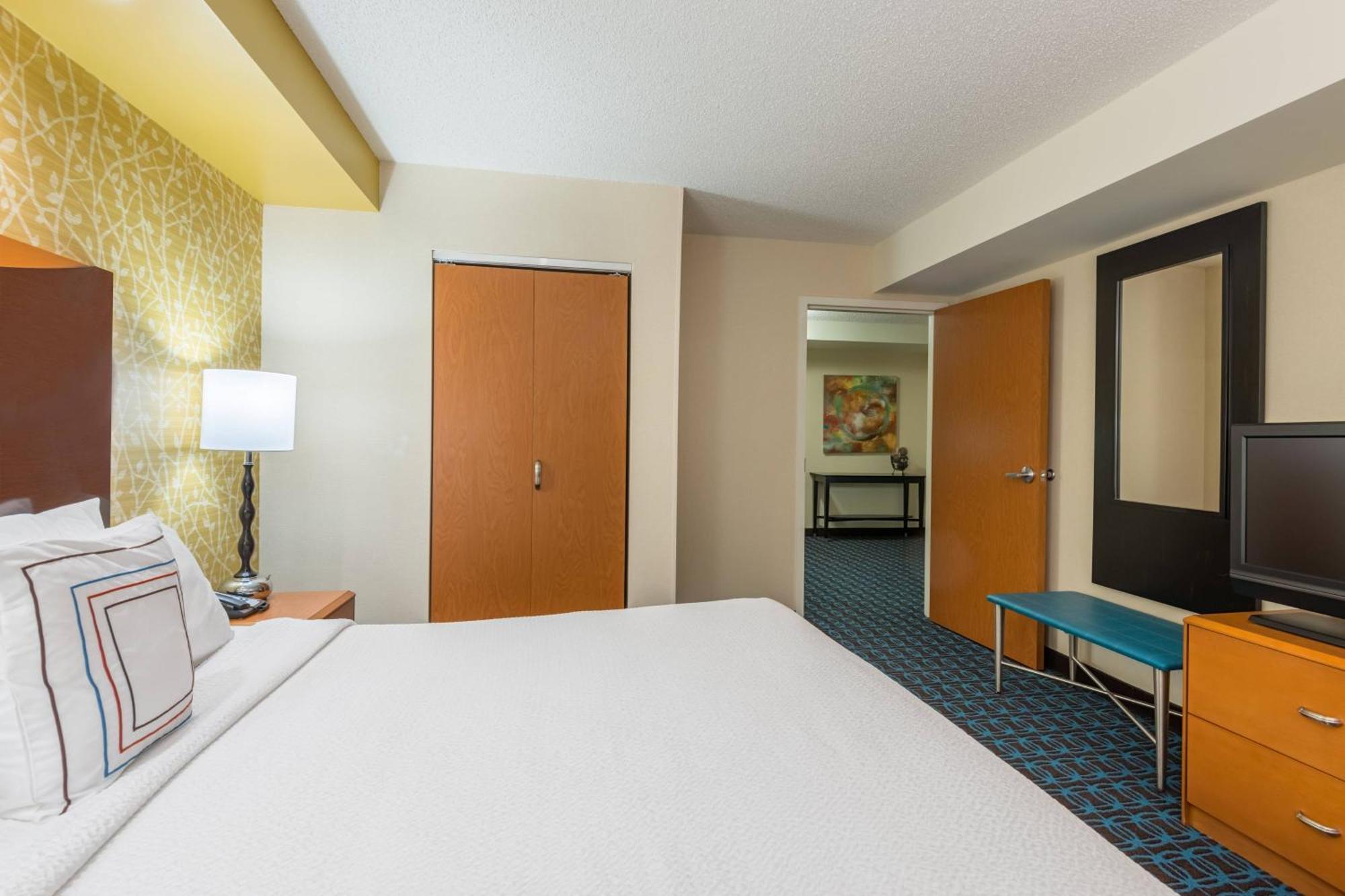 Fairfield Inn & Suites - Buffalo Airport Cheektowaga Exteriér fotografie